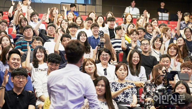 아이디어 반짝…청년, 식품산업서 꿈 펼치다