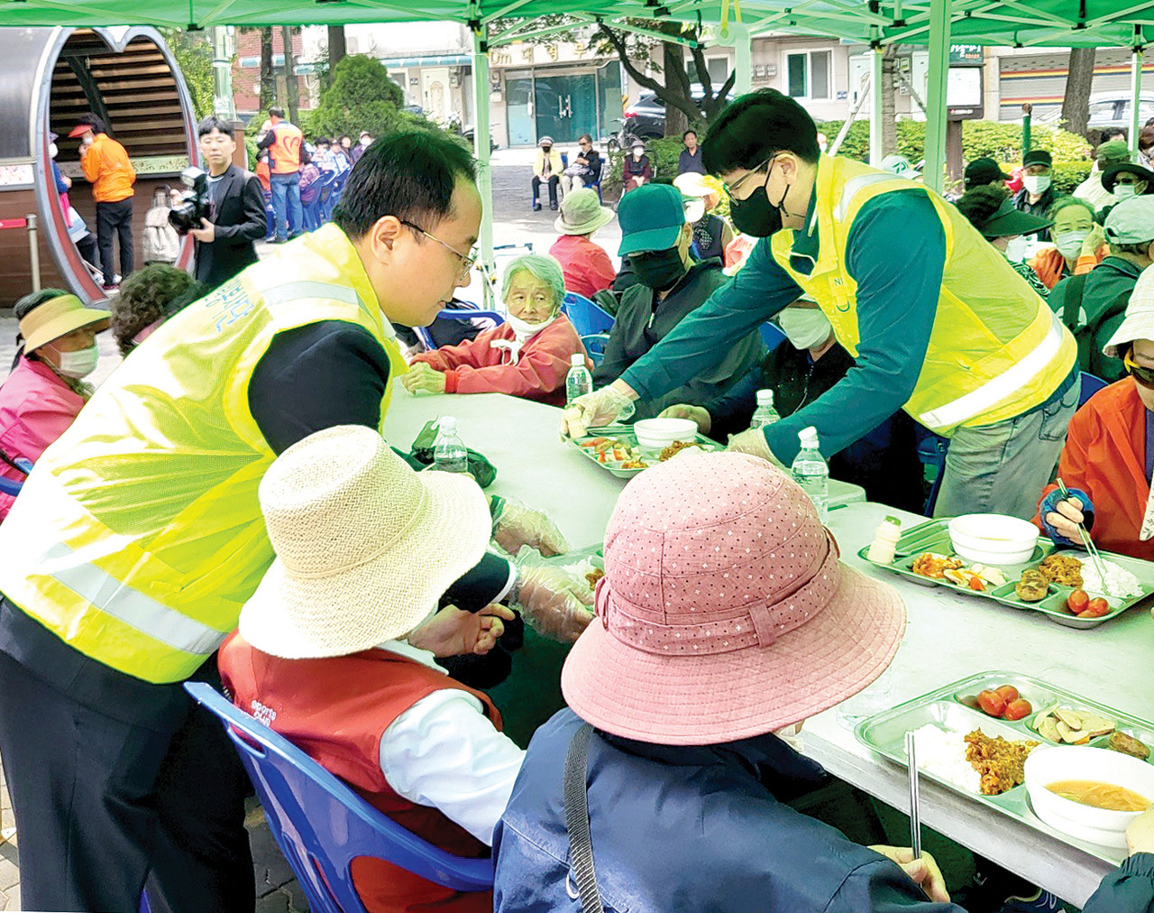 농협축산물가공사업소, 가정의 달 맞아 나눔 행사