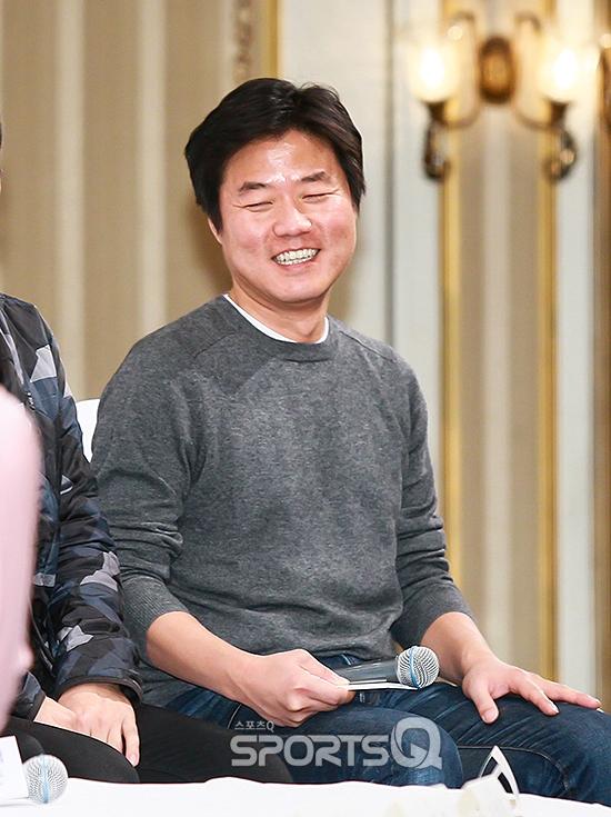 [포토Q] 꽃보다 청춘, 나영석 피디 훨씬 젊어진 미소