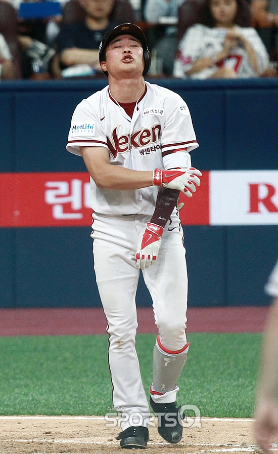 [포토Q] 영웅의 수난, 넥센 김하성 너무 아퍼~