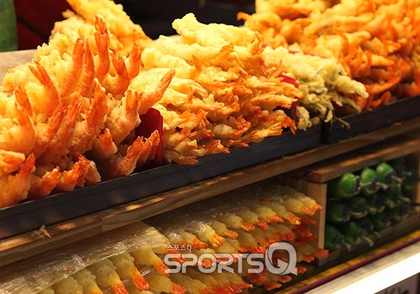 속초 대포항 맛집과 속초관광수산시장, 속초 가볼만한 곳 엄지척! 닭강정골목과 튀김골목도 있어 속초여행코스 맛기행 1번지로 추천할만