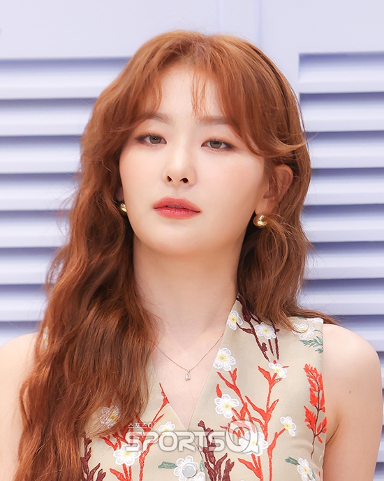[포토Q] 슬기 눈빛 속에 풍덩