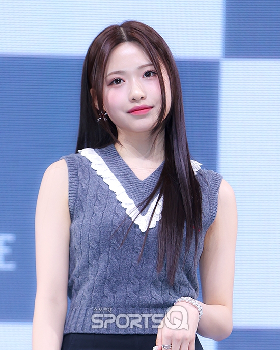 [포토Q] 제나 분위기 넘치는 막내