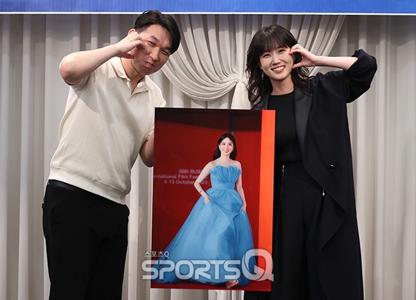 [포토Q] 포토제닉 박은빈과 티브이데일리 안성후 기자