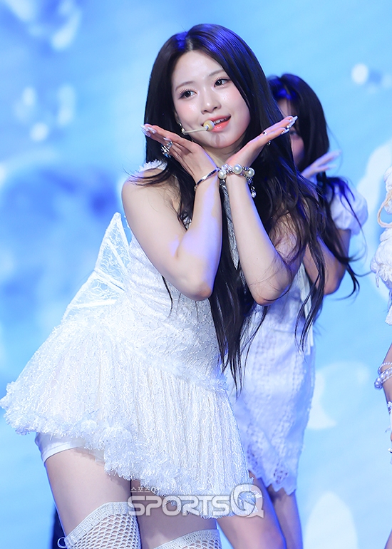 [포토Q] 제나 꽃미모 활짝