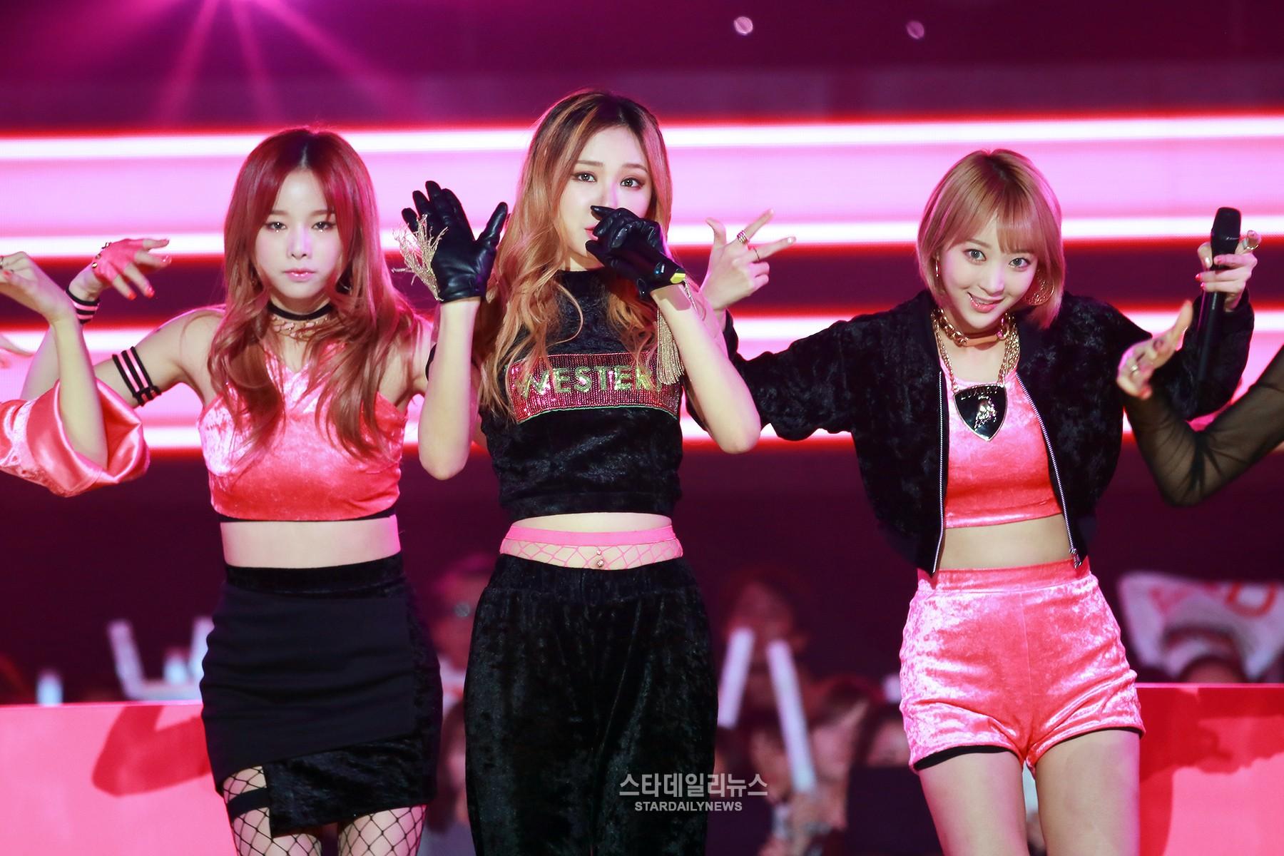 [S포토+] EXID 솔지 엘리 혜린, 깔롱~ (더쇼)