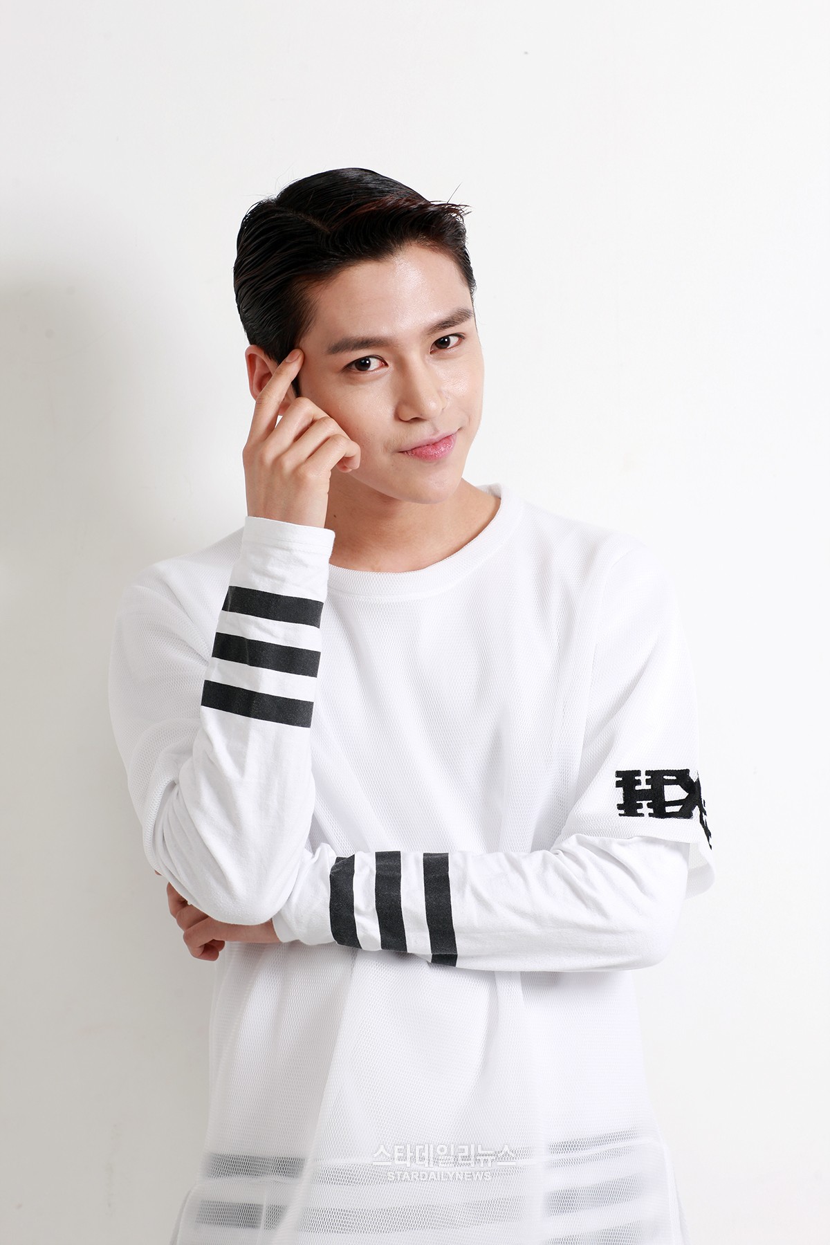 [S포토+] 비트윈(Beatwin) 정하, 여심 울리는 눈빛의 소유자
