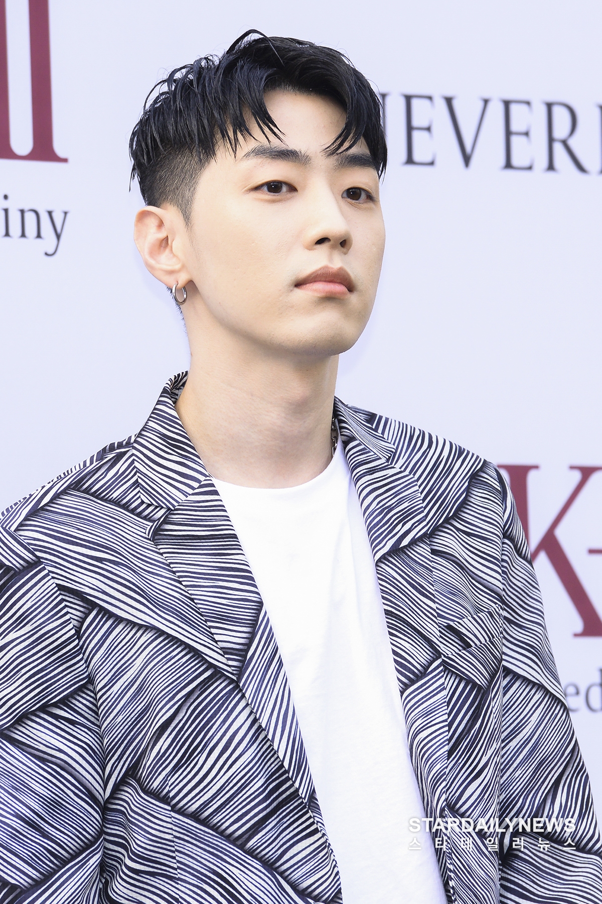 [S포토] 그레이, 표정부터 멋짐 한가득 (SK-II)