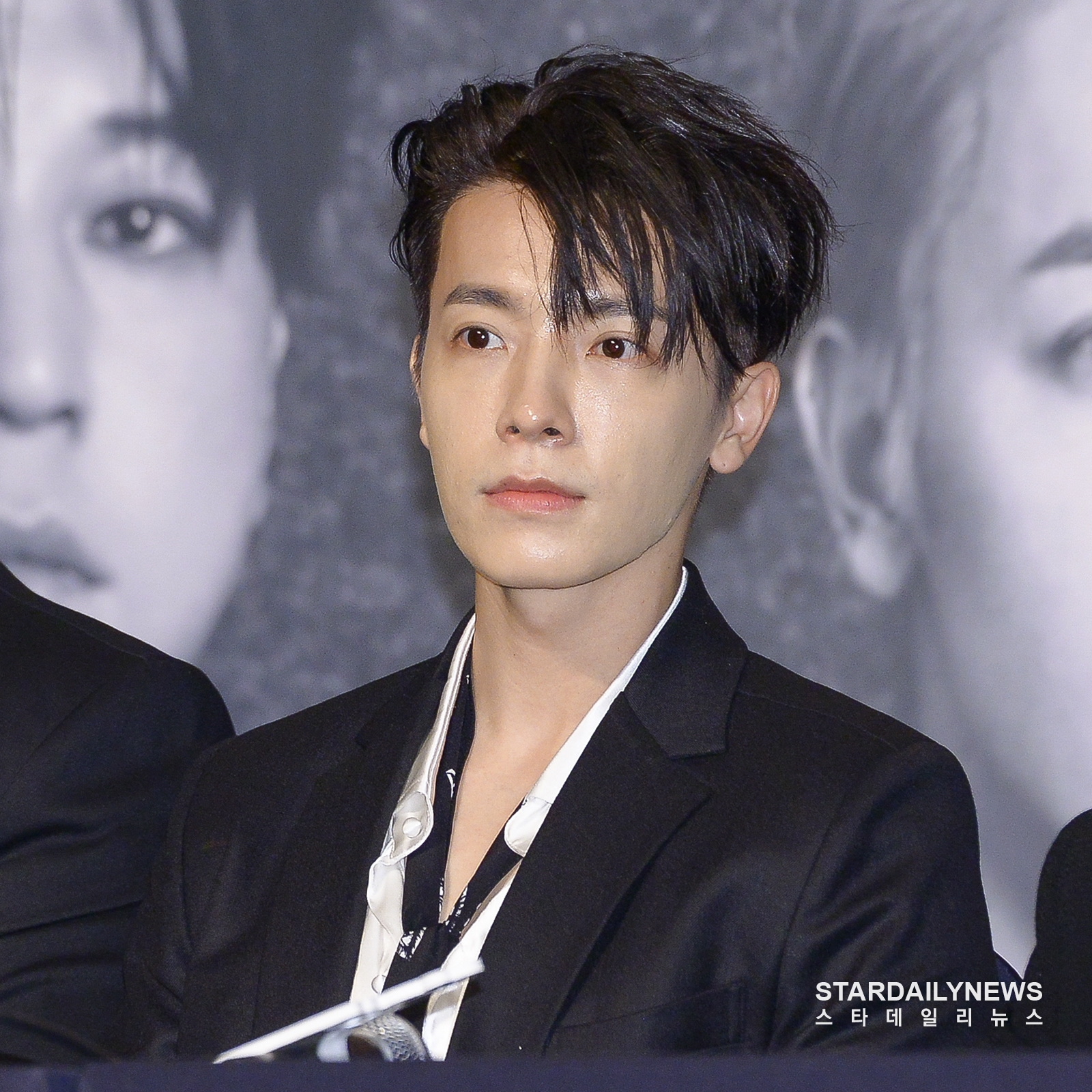 [S포토] 슈퍼주니어 동해, 오늘도 완벽 잘생김 (쇼케이스)
