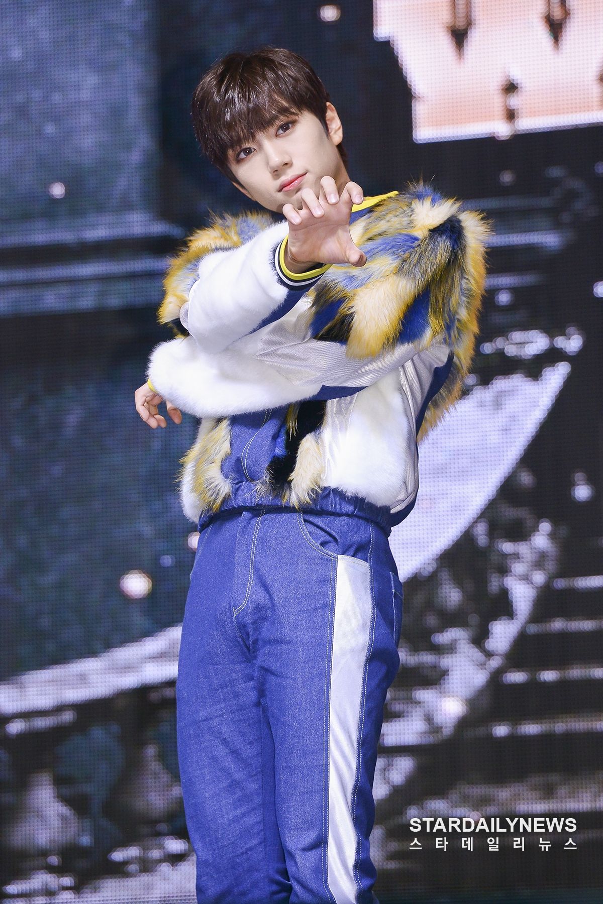 [S포토] TRCNG 호현, 예쁘게 봐주세요 (티알씨엔지 쇼케이스)