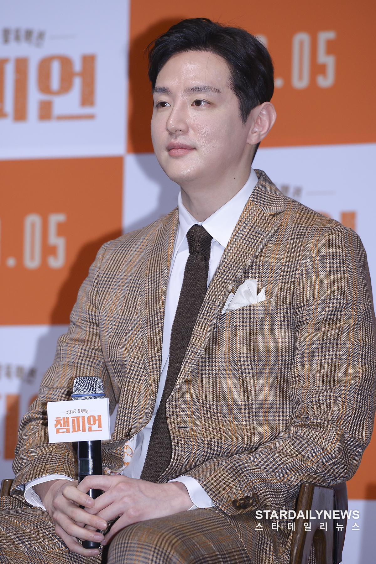 챔피언 권율, 마동석이 족발 뼈 잡으면 치킨 뼈처럼 보여