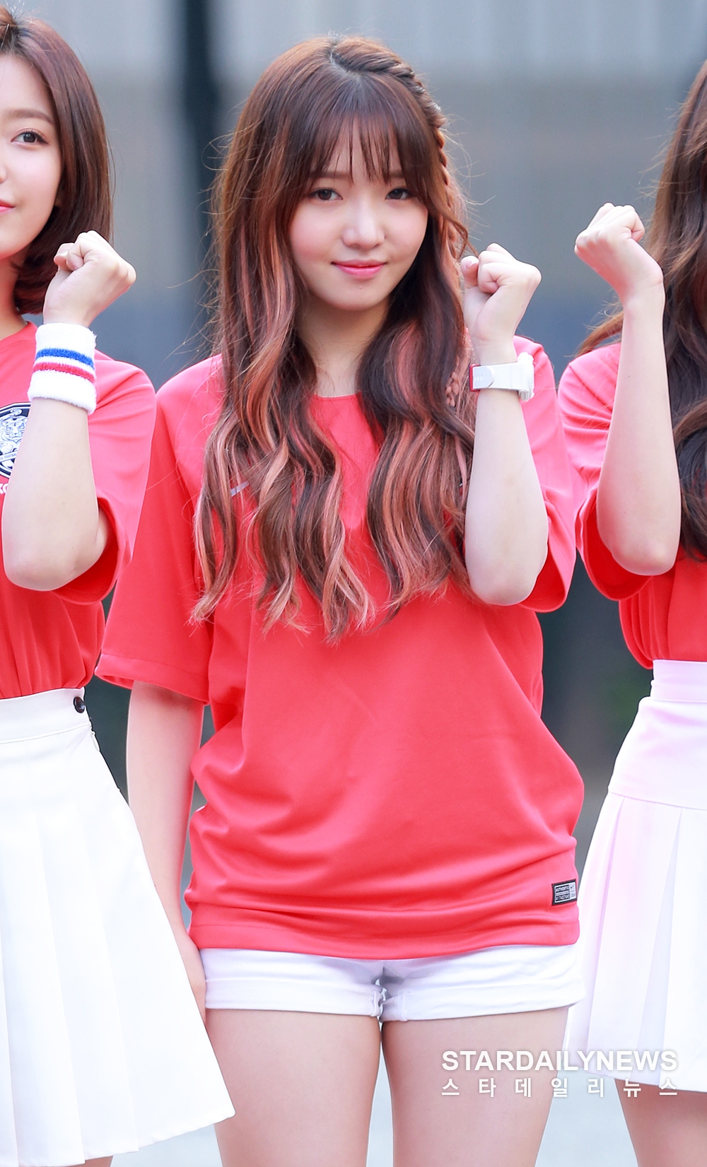[S포토] 프로미스나인 노지선, 지선이가 응원할게요 (뮤직뱅크 출근길)