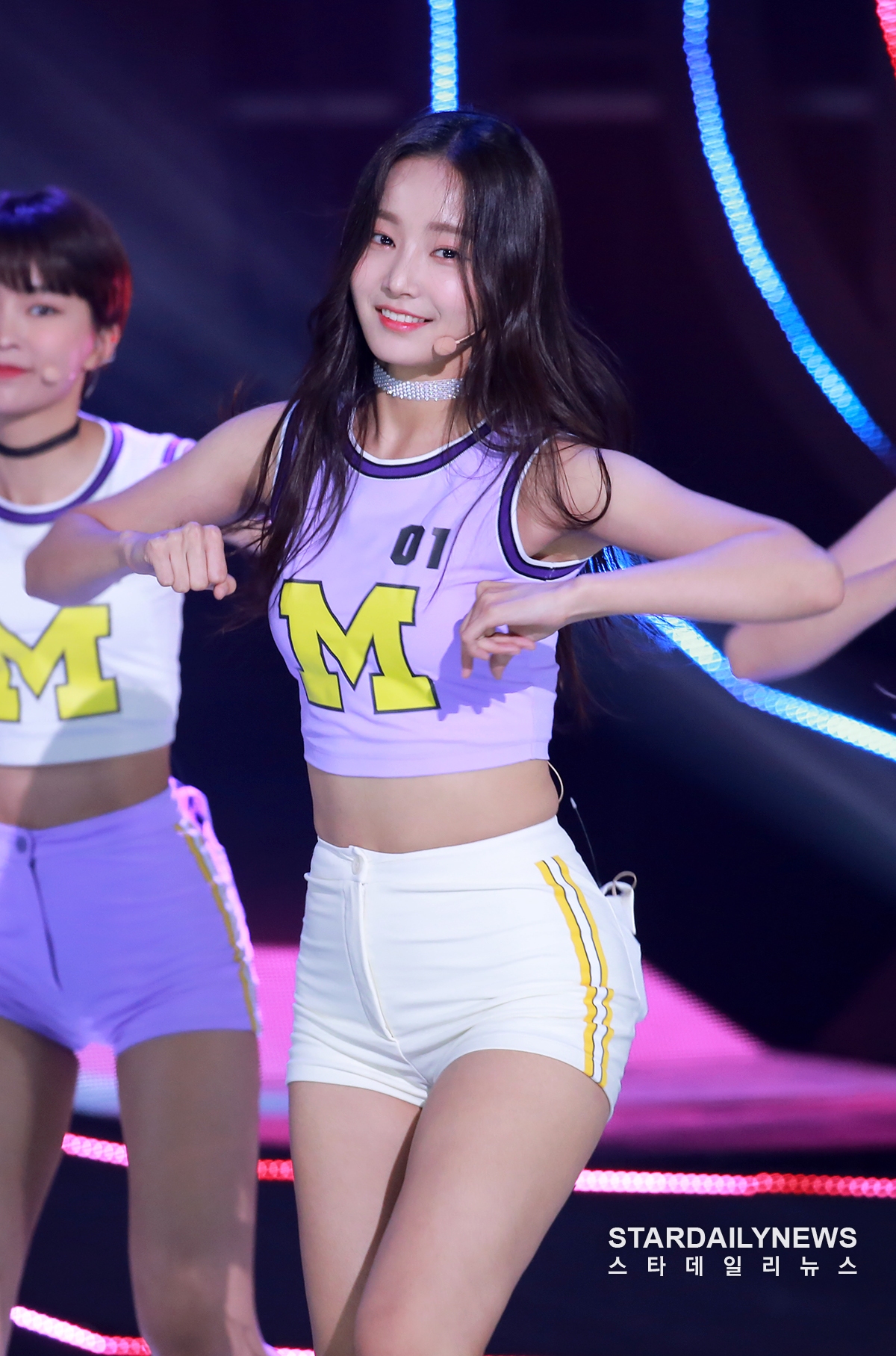 [S포토] 모모랜드 연우, 다빈이가 웃지유 (더쇼)