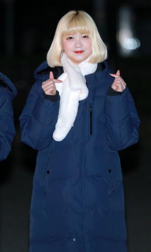 [S포토] 그레이시 신영, 찐만두 같은 매력 (뮤직뱅크 출근길)