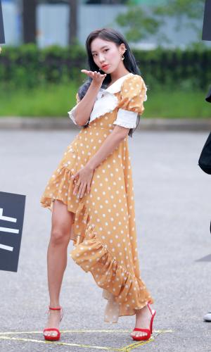 [S포토] 소영, 소영이의 숨을 받아보소영 (뮤직뱅크 출근길)