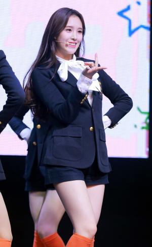 [S포토] 위클리(Weeekly) 이재희, 이리컴