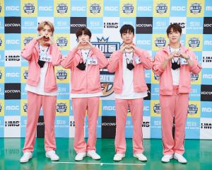 [S포토] SF9 유태양-찬희-휘영-다원, 핑쿠핑쿠 (아이돌 e스포츠 선수권대회)