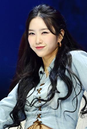 [S포토] 오마이걸 지호, 치명적 눈웃음 (2021 K-뮤직 위크)