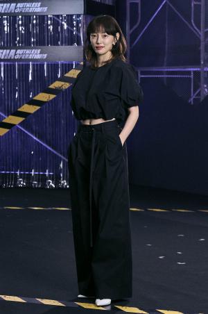 [S포토] 이엘, 복근 강림 (야차)
