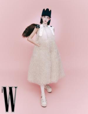 아이브 가을-레이-리즈, 독보적 매력 화보 공개
