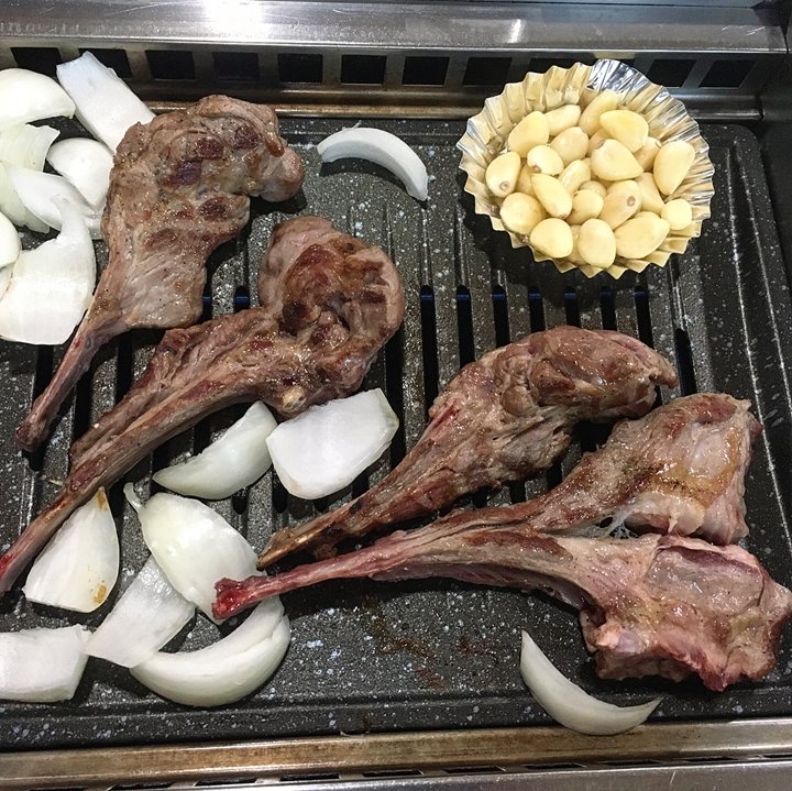 고소한 풍미 가득! 양갈비 맛집 5곳