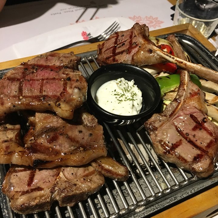 고소한 풍미 가득! 양갈비 맛집 5곳