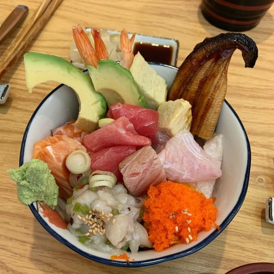 부드럽고 담백한 매력! 아보카도 맛집 BEST 5
