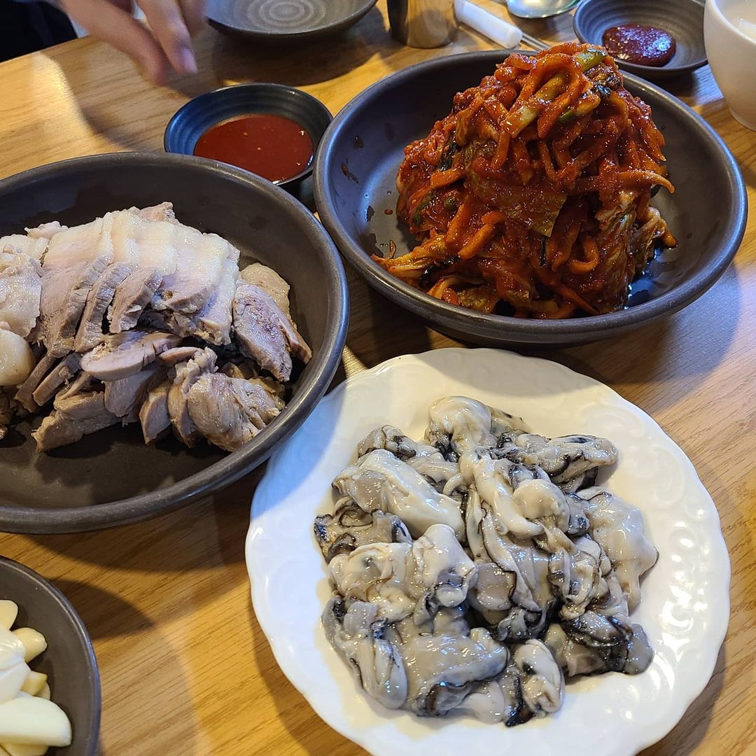 야들한 고기와 김치의 케미, 인생 수육 맛집 5곳