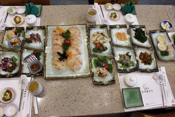 겨울철 제주도 여행 코스는?…맛집과 볼거리까지 가득한 서귀포 중문