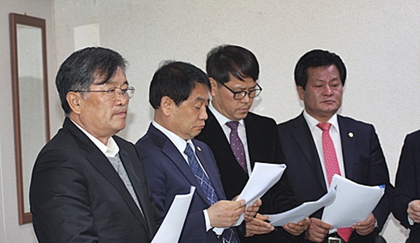 환경오염 논란 석포제련소…영풍그룹, 방지책 고사하고 추가 설치 의혹