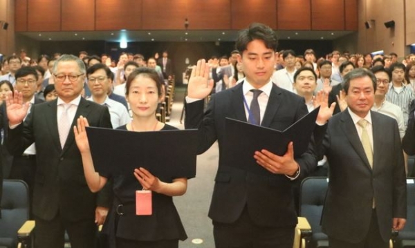 공영홈쇼핑, 메이드 인 코리아만 판매…중소기업 살릴까 죽일까