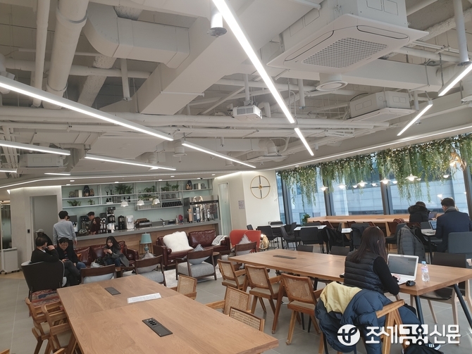 공유오피스 ‘워크플렉스 역삼’ 오픈…1인실 월 71만원부터