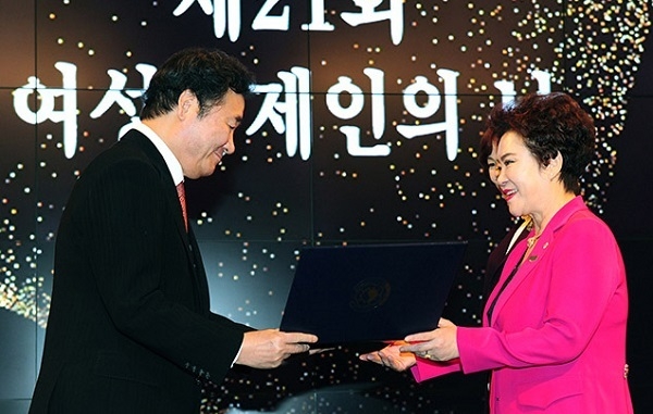 한성식품 자회사 효원, 근로자 임금 체불 논란...모회사는 승승장구