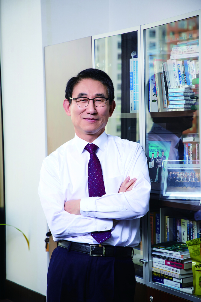 [제58회 납세자의 날] 금탑산업훈장 주식회사 동서…K-푸드 선도하는 식품명가