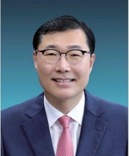 [개업] 김길용 전 강남세무서장, 30일 광교세무법인 부대표로 새 출발