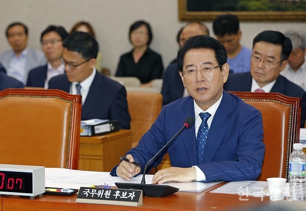 김영록 농식품부 장관 후보자, 농정개혁부터 약속해야