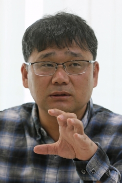 [농정춘추] 그림자 취급받는 농민, 언제까지 그럴 건가?