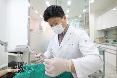 임플란트, 심미보철치료 등 맞춤형 치과 진료