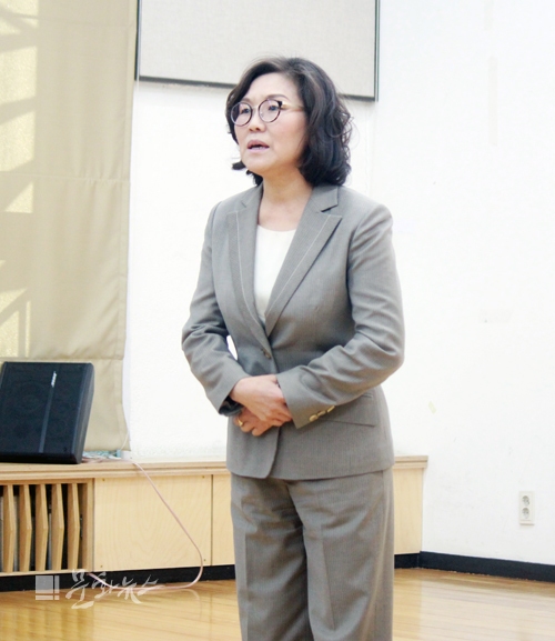 [문화포토] 류근혜 한국여성연극협회 회장 올빛상의 뜻은 이렇습니다
