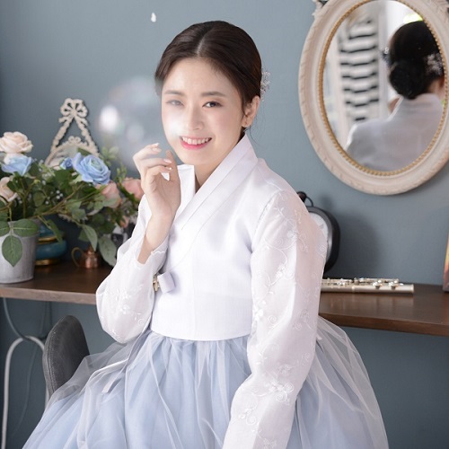 결혼식한복 맞춤·대여 전문 테힐라, 신부용 웨딩 한복드레스부터 혼주한복 완비한 대전점 오픈확정