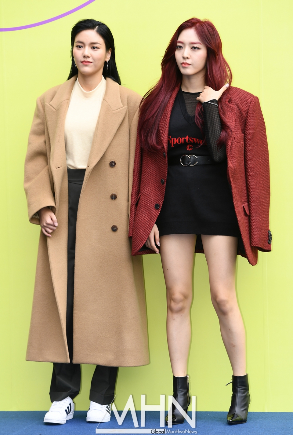 [MHN포토] AOA 혜정-찬미 상반된 패션