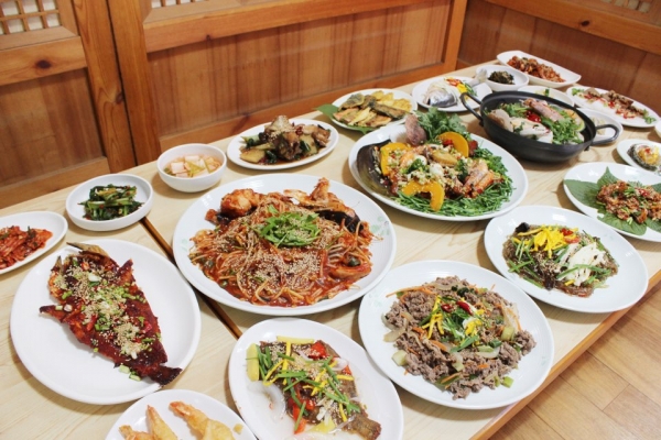 2TV 저녁 생생정보통 맛집 오늘 맛집 위치 어디? 버섯육개장, 해물갈비찜, 닭한마리 닭칼국수 소개