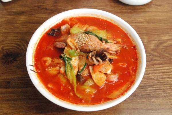 SBS 생방송투데이 오늘 방송 맛집은? 감자탕, 수타짬뽕, 우렁이쌈밥 소개