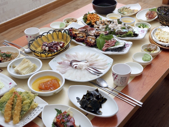 KBS 2TV 생생정보 오늘 맛집 위치는 어디? 갑오징어, 모둠 해물, 물회 맛집 소개