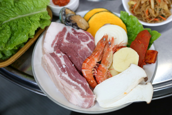 생방송 투데이 오늘 맛집은? 한식, 해산물, 흑돼지 맛집 소개