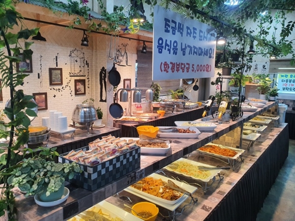 생방송 오늘저녁 오늘 방송, 한식 뷔페 맛집 소개