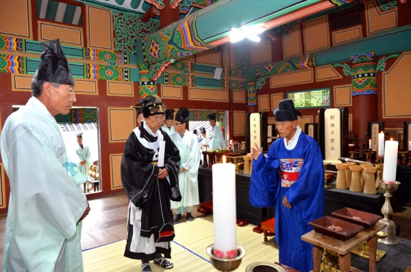 남해향교 추계 석전제례 올려
