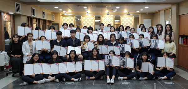 진주 경진고, 뷰티과 전국최고학과 증명