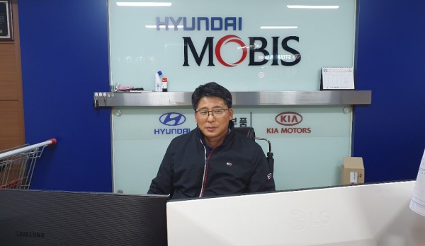 현대자동차부품 판매대리점 창원일이삼상사 황홍신 대표