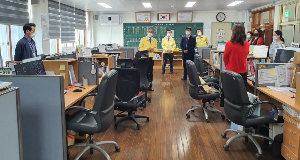 박종훈 교육감, 진해남중 방역 긴급 현장점검